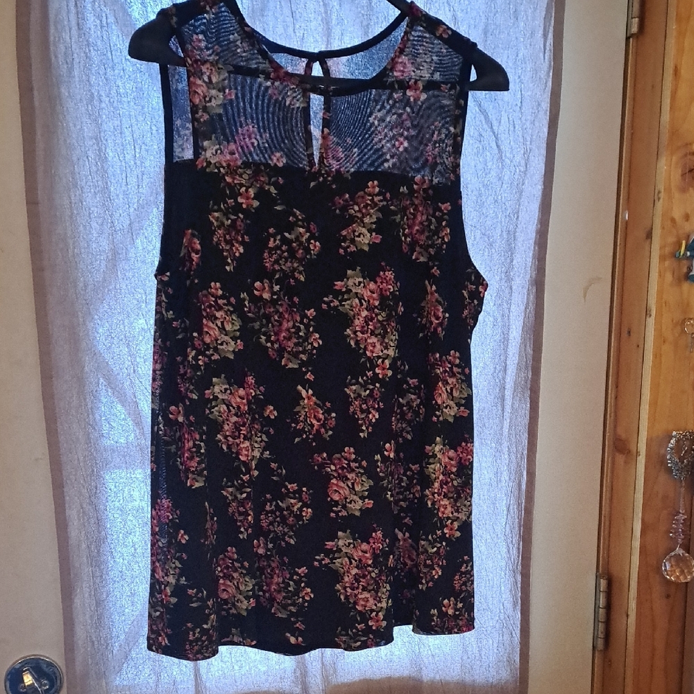 Apt. 9 Black and Pink Floral Blouse